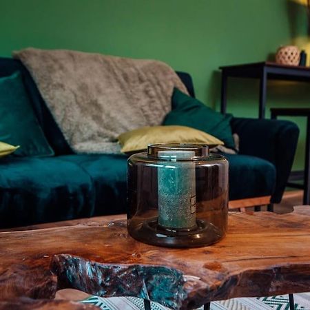 Green & Modern - City - Netflix - Wifi - 2 Person إسن المظهر الخارجي الصورة
