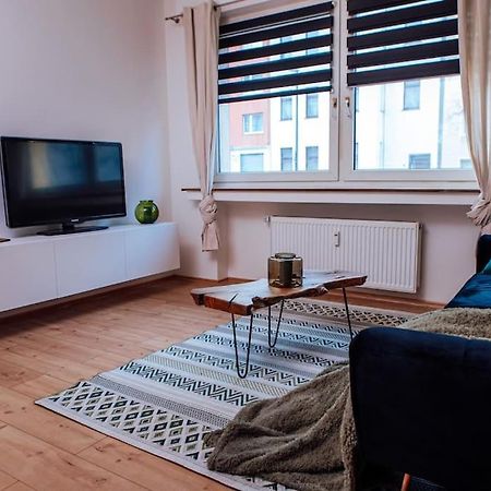 Green & Modern - City - Netflix - Wifi - 2 Person إسن المظهر الخارجي الصورة