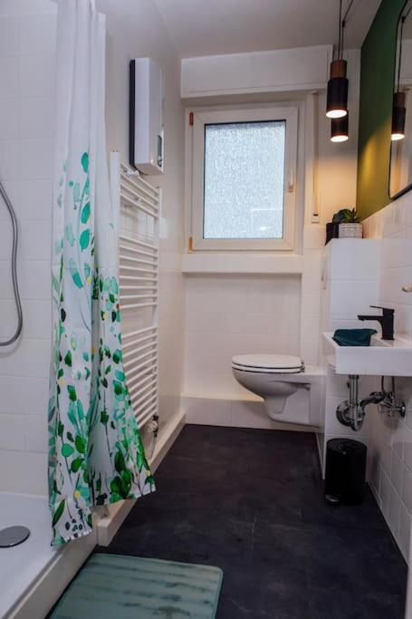 Green & Modern - City - Netflix - Wifi - 2 Person إسن المظهر الخارجي الصورة